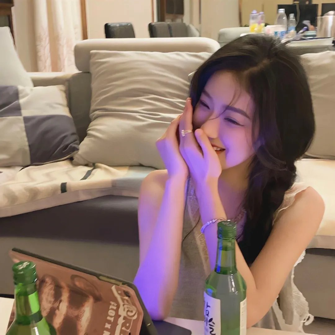 新婚夜,冰山总裁要吻我